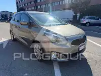 2017 KIA Carens