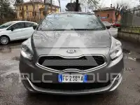 2017 KIA Carens
