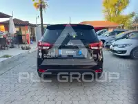 2017 KIA Carens