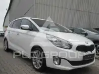 2017 KIA Carens