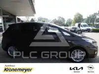 2017 KIA Carens