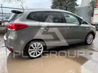 2017 KIA Carens