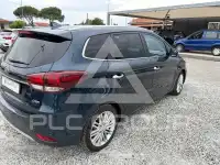 2017 KIA Carens