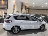2017 Ford S-Max
