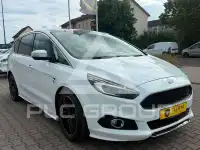 2017 Ford S-Max