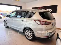 2017 Ford S-Max