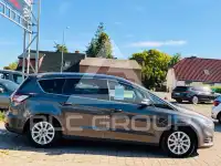 2017 Ford S-Max