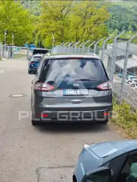 2017 Ford GALAXY