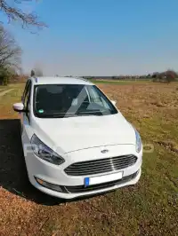 2017 Ford GALAXY