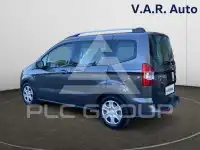 2017 Ford Tourneo