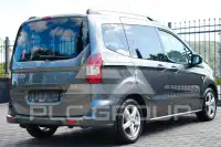 2017 Ford Tourneo