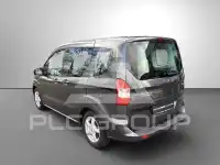 2017 Ford Tourneo