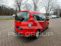 2017 Ford Tourneo