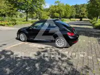 2017 Volkswagen BEETLE