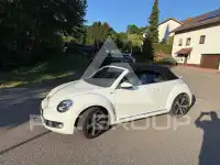 2017 Volkswagen BEETLE