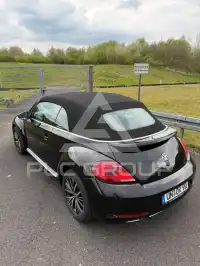 2017 Volkswagen BEETLE