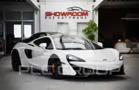 2017 McLaren 570GT