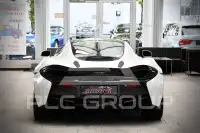 2017 McLaren 570GT