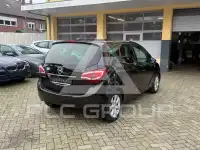 2017 Opel MERIVA