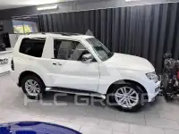 2018 Mitsubishi PAJARO