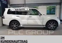 2018 Mitsubishi PAJARO
