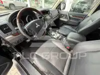 2018 Mitsubishi PAJARO