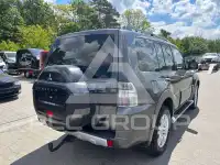 2018 Mitsubishi PAJARO