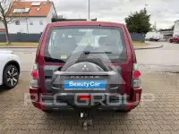 2018 Mitsubishi PAJARO