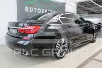 2018 BMW 740