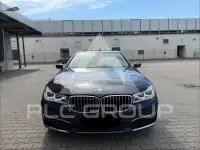 2018 BMW 740