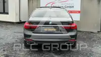 2018 BMW 740