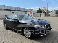 2018 BMW 740