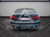 2018 BMW 750