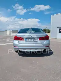 2018 BMW 530