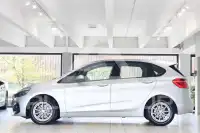 2018 BMW 218