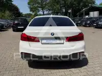 2018 BMW 525