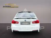 2018 BMW 330