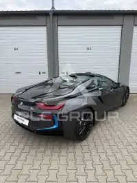 2018 BMW I8