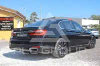 2018 BMW 730