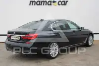2018 BMW 730