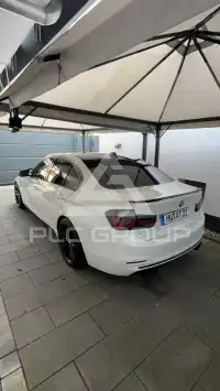2018 BMW 318