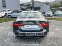2018 Jaguar XE