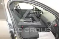 2018 Jaguar XE