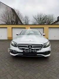 2018 Mercedes Benz E 220