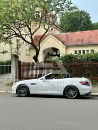 2018 Mercedes Benz SLC 180