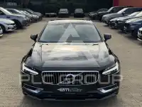 2018 Volvo S90