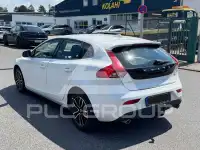 2018 Volvo V40
