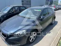 2018 Volvo V40