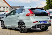 2018 Volvo V40