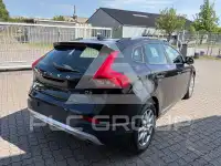 2018 Volvo V40